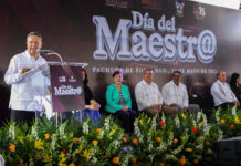 Gobierno de Hidalgo reconoce labor docente