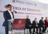 Julio Menchaca renueva compromiso con las personas con discapacidad