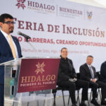 Julio Menchaca renueva compromiso con las personas con discapacidad