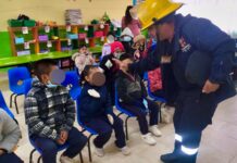 Pequeños héroes en acción