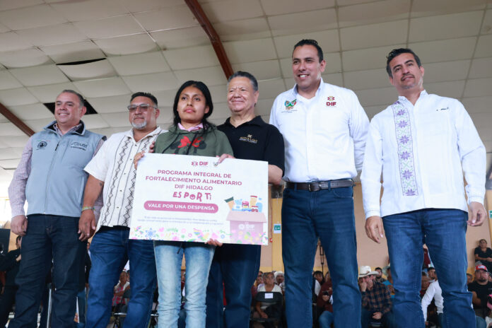 130826_GOBERNADOR_ENTREGA DE APOYOS_JUÁREZ HIDALGO_KS-2
