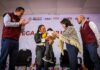 Edda Vite entrega aparatos auditivos y sillas de ruedas en apoyo a 13 municipios de Hidalgo