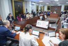 Fortalece Hidalgo infraestructura médica, vacunación, programas preventivos y atención en comunidades: Vanesa Escalante comparece ante diputados locales.